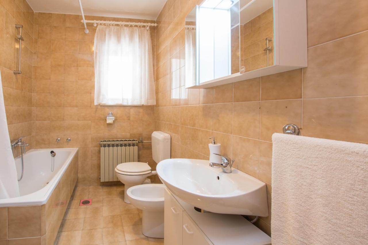 Apartments Nono Toni Poreč Dış mekan fotoğraf